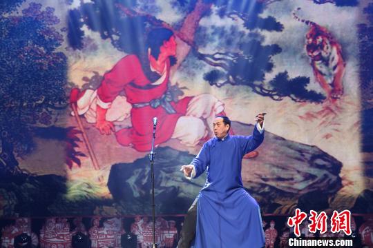 李俊華表演山東快書《武松打虎》
