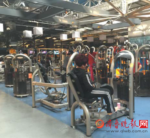 節(jié)后健身房,市民動(dòng)起來。本報(bào)見習(xí)記者郭立偉攝