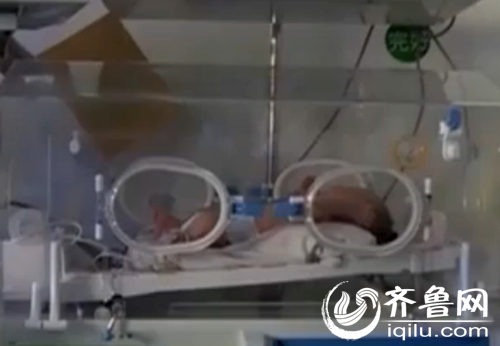 嬰兒正在醫院接受檢查(視頻截圖)