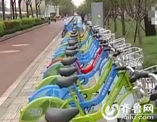 濰坊、萊蕪等34個(gè)市縣區(qū)建有公共自行車系統(tǒng)。（視頻截圖）