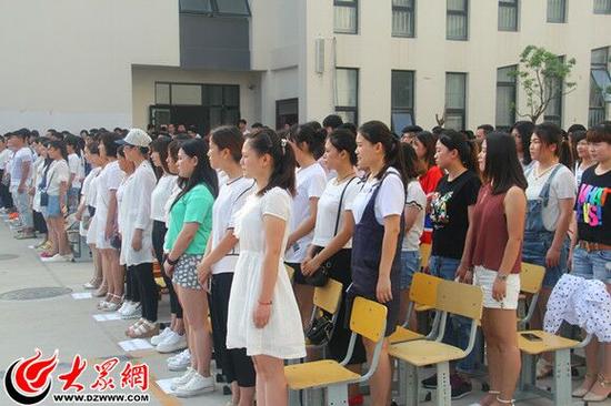 369名畢業生離開校園