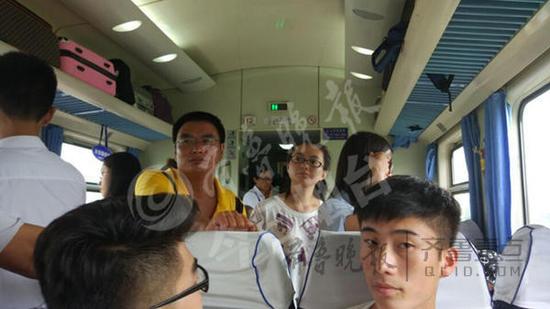 困在K1294次列車上的乘客,情緒穩定。(乘車賀先生 供圖)