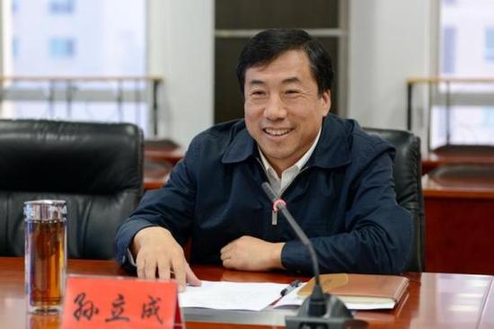 孫立成