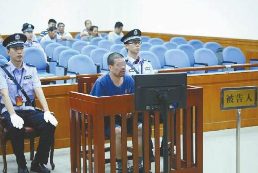 被告人孫某在法庭上 濟南中院官方微信圖片