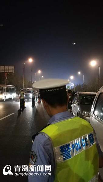 微直播交警執(zhí)法現(xiàn)場