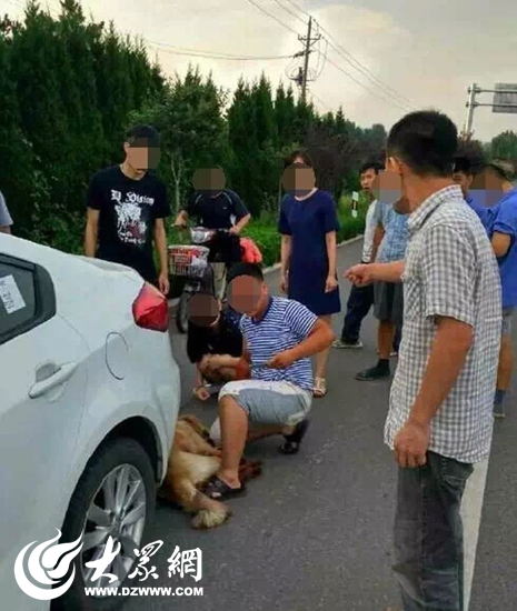 周先生在山海路被攔下