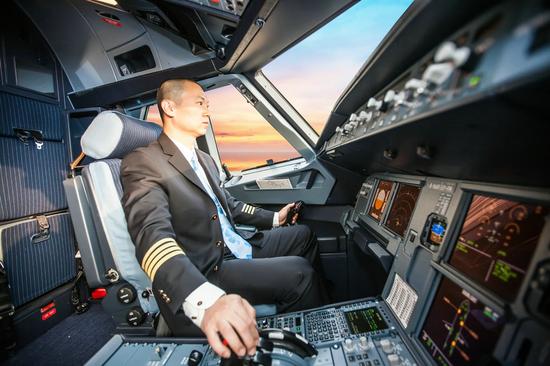 青岛航空机长