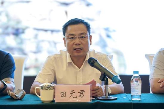 中共临朐县委副书记田元君发布本届乡村旅游节主题活动。