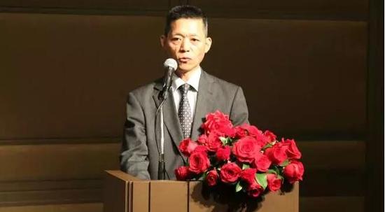 渡边淳一文学馆馆长平岩坚志致辞