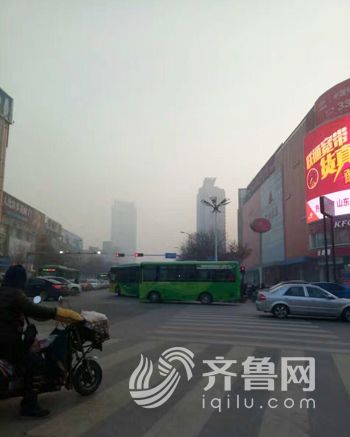 1月9日早晨 泰安再陷霧霾