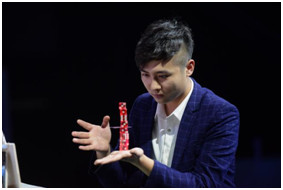 郑小彬