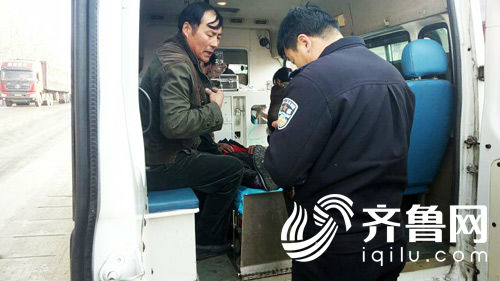 8時左右被困司機救出被緊急送醫