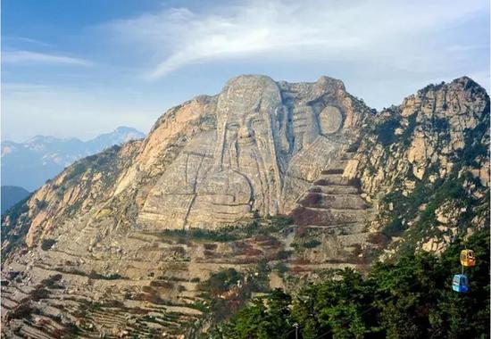 世界最大山体雕刻·蒙山寿仙