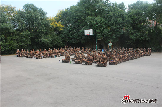 山東建筑大學軍訓速遞