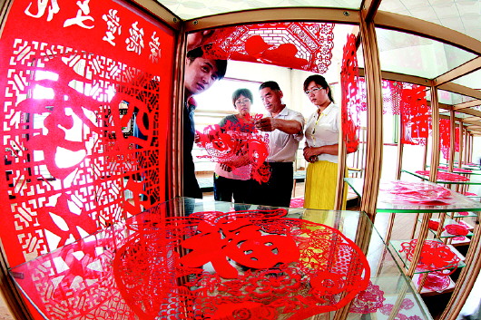 无棣县荣德堂文化创意产业园的剪纸艺术让传统文化产业熠熠生辉
