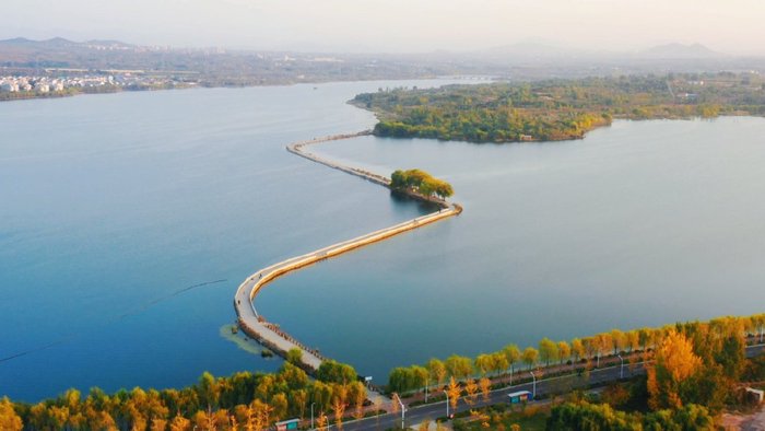 淄博秋天50公里鎏金湖岸