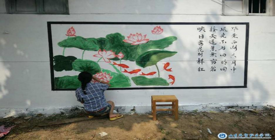 “暑期三下乡”—绘制文化墙