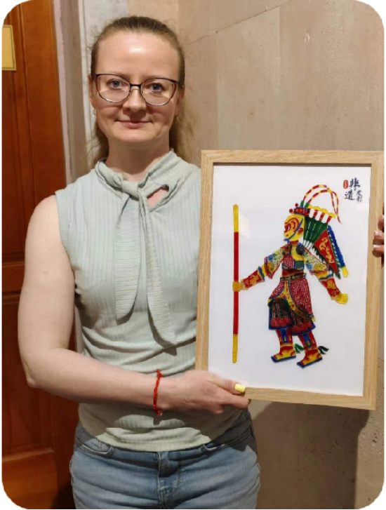 图4 白俄罗斯国家历史博物馆首席研究员Liudemil Tolkacheva