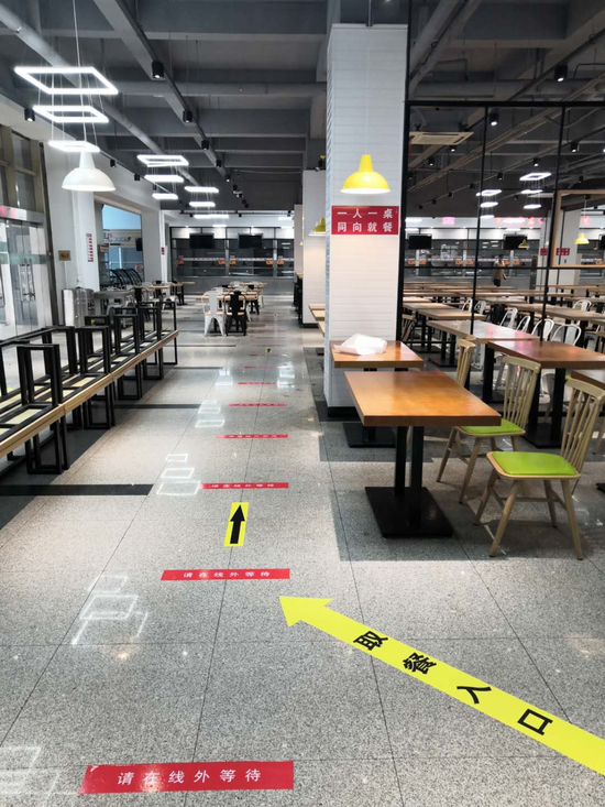 香煎黑椒鸡胸沙拉