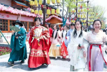 汉服巡游