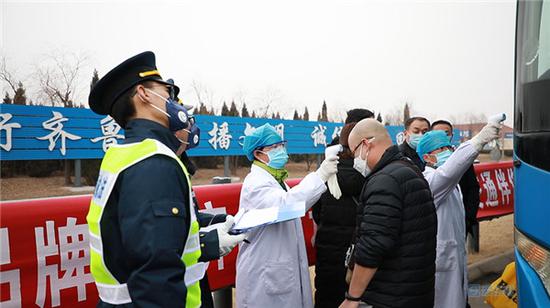 东营全市党员干部坚守岗位，严守环东营防控圈