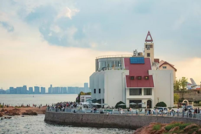 (图源:青岛市文化和旅游局 琴屿路风景)
