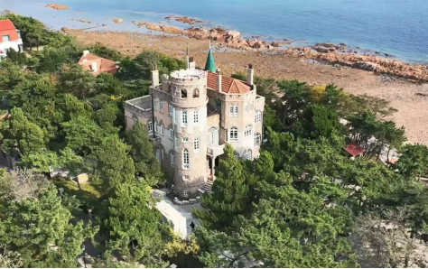 (图源:青岛市文化和旅游局 俯瞰八大关风景)