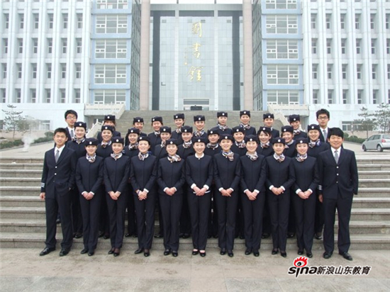 山东商职院首届(09届)毕业生已在中国国际航空公司、南方航空、山东航空公司、深圳航空、首都航空公司、空军52师等单位就业。