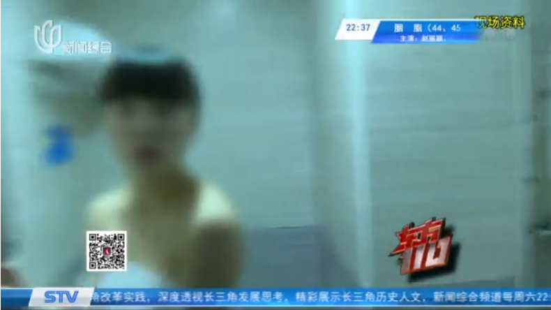 为了钱脱内衣_美女内衣内裤半脱图片(2)
