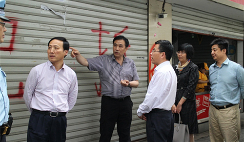 市城管执法局副局长严永康一行到长宁调研_新
