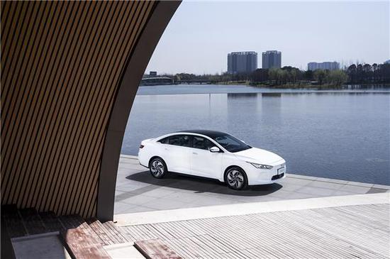 Model3开创先河，几何A后来居上