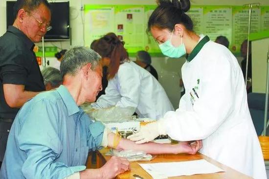 老年人23价肺炎疫苗接种: