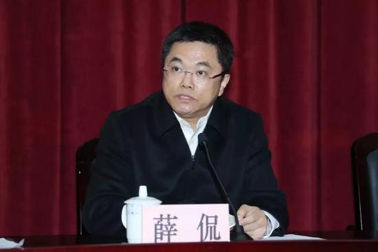 中共杨浦区委委员、常委、副书记薛侃