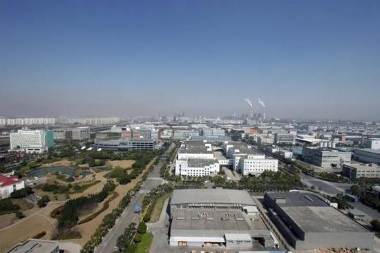  2011年的外高桥保税区