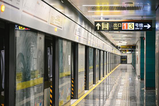 上海轨道交通15号线上海南站站 澎湃新闻记者 陈逸欣 图