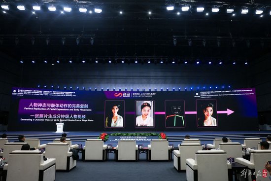 商汤科技发布首个“可控”人物视频生成大模型 Vimi,通过一张任意风格的照片就能生成和目标动作一致的人物类视频,并支持多种驱动方式,可通过已有人物视频、动画、声音、文字等多种元素进行驱动。