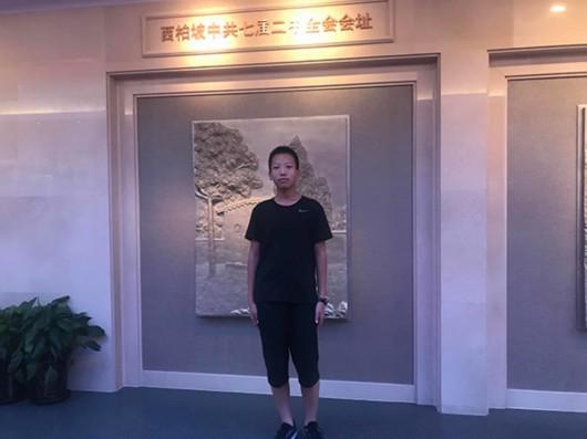 8月2日,来自河北衡水第二中学的周子昂在上海游览 澎湃新闻记者 邓玲玮 图