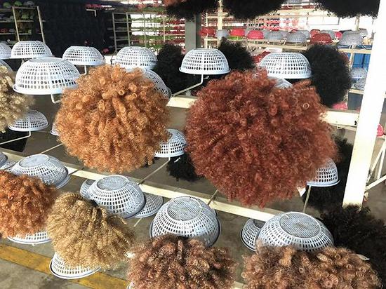 男子放弃上海40万年薪卖假发:黑色处女发一把