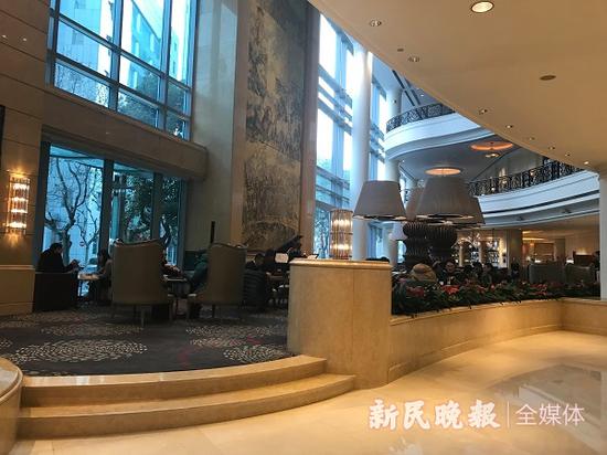 图说：中国第一家四季酒店 新民晚报记者 杨玉红 摄