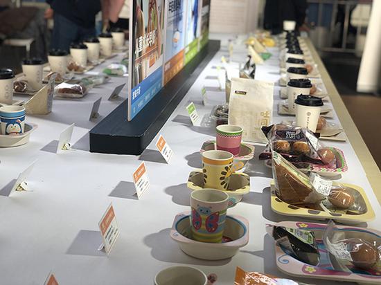 早餐工程集中展示 图片均为 澎湃新闻记者 邹娟 图