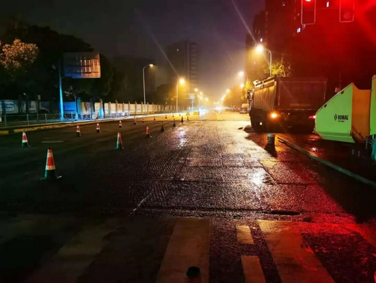 路面铣刨后