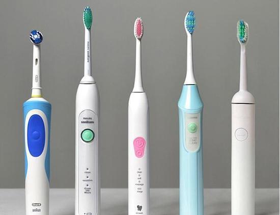 电动牙刷受人追捧成潮品。
