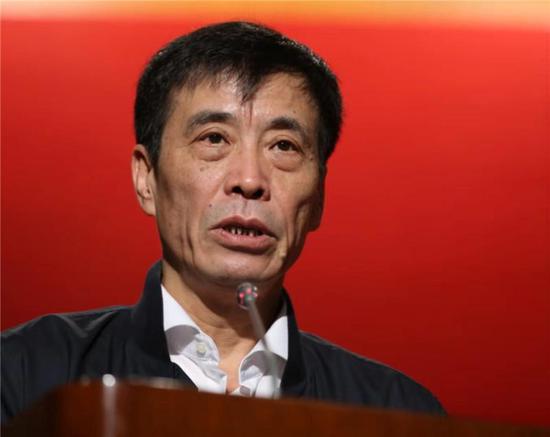 图说:上港集团董事长陈戌源。