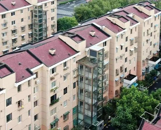 图说:上海加装电梯按下快进键