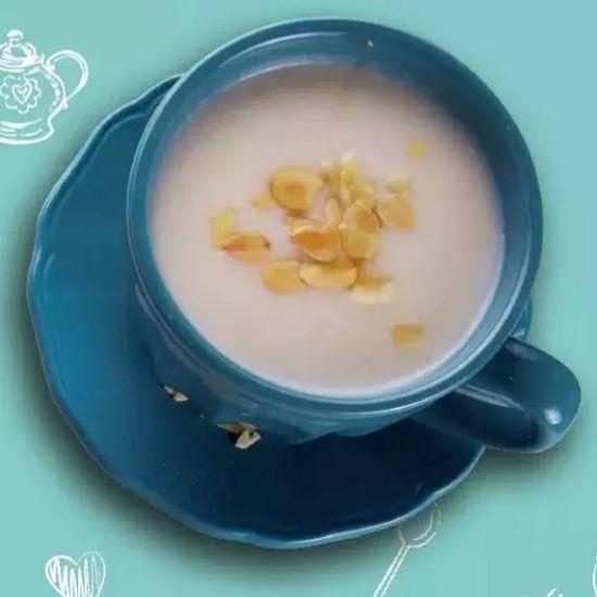 百利甜醺杏仁茶