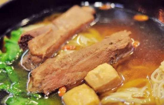 点击图片进入下一页