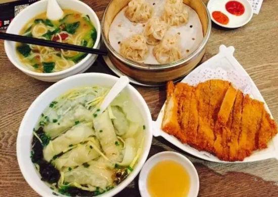 点击图片进入下一页