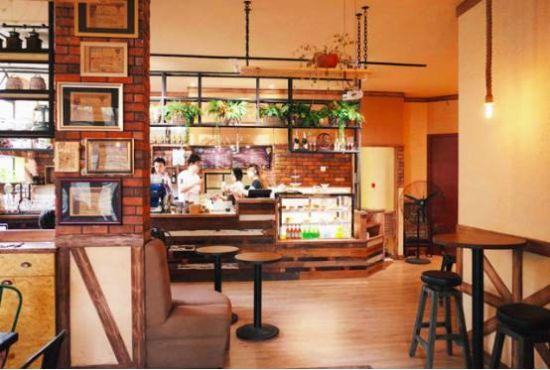 Kiwi Café