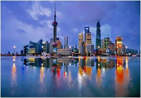 点击图片进入下一页
