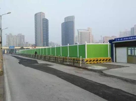 上海南站站開工建設